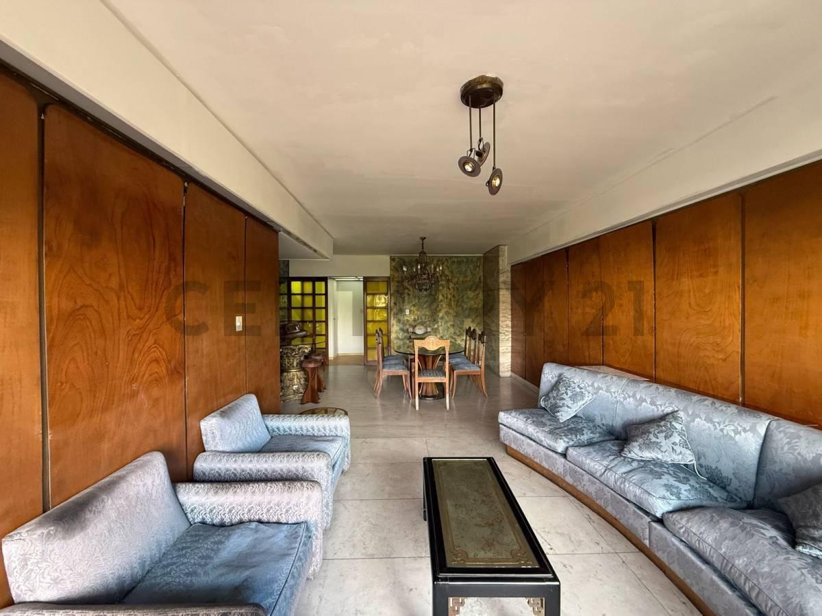 Foto de VENTA DEPARTAMENTO 4 AMBIENTES CON COCHERA EN PALERMO, imagen 2