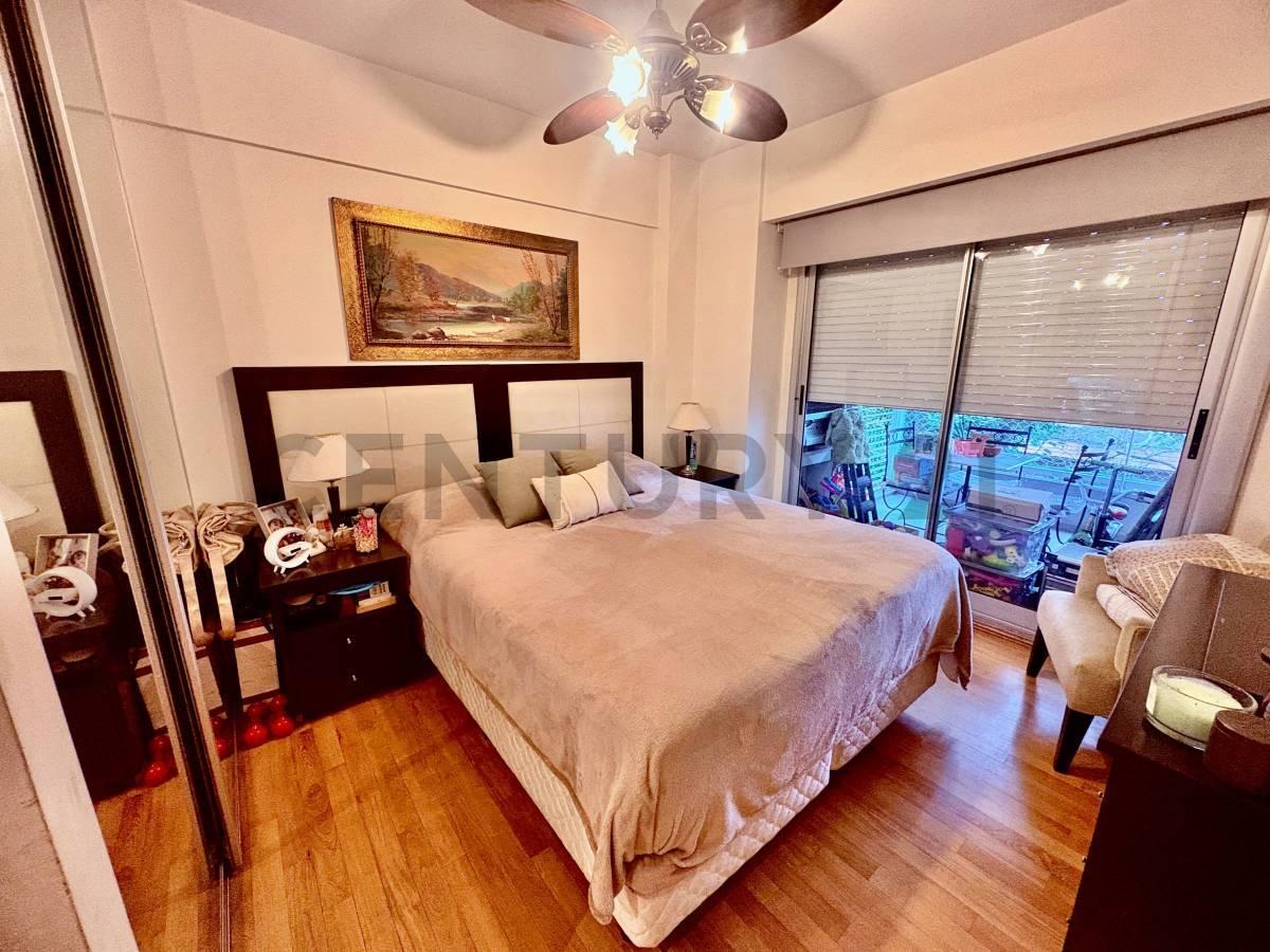 Foto de VENTA DEPARTAMENTO 3 AMBIENTES CON COCHERA FIJA EN PALERMO CON PARRILLA, imagen 4