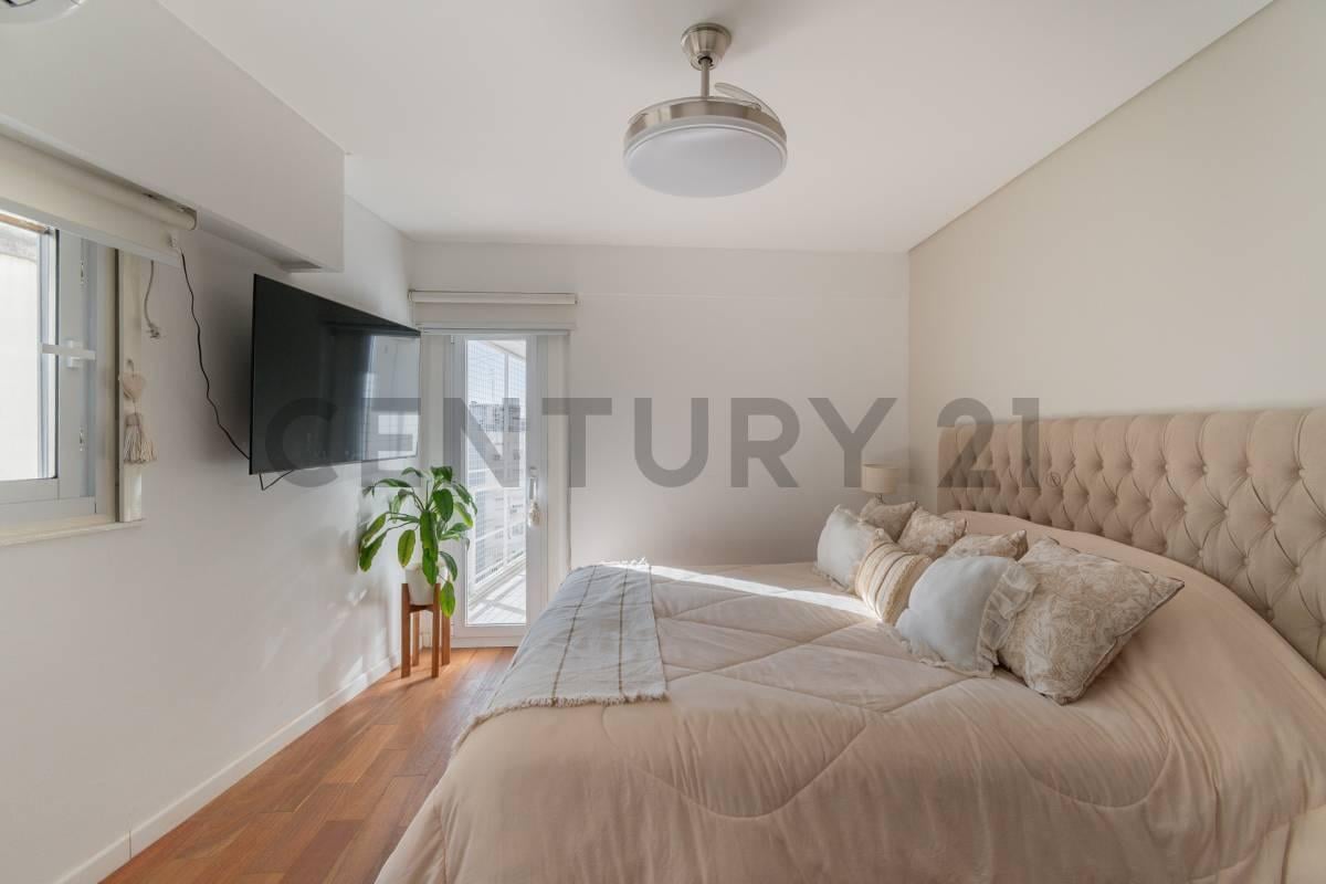 Foto de VENTA DÚPLEX 7 AMBIENTES EN PALERMO 2 COCHERAS - ACEPTA PERMUTA, imagen 3