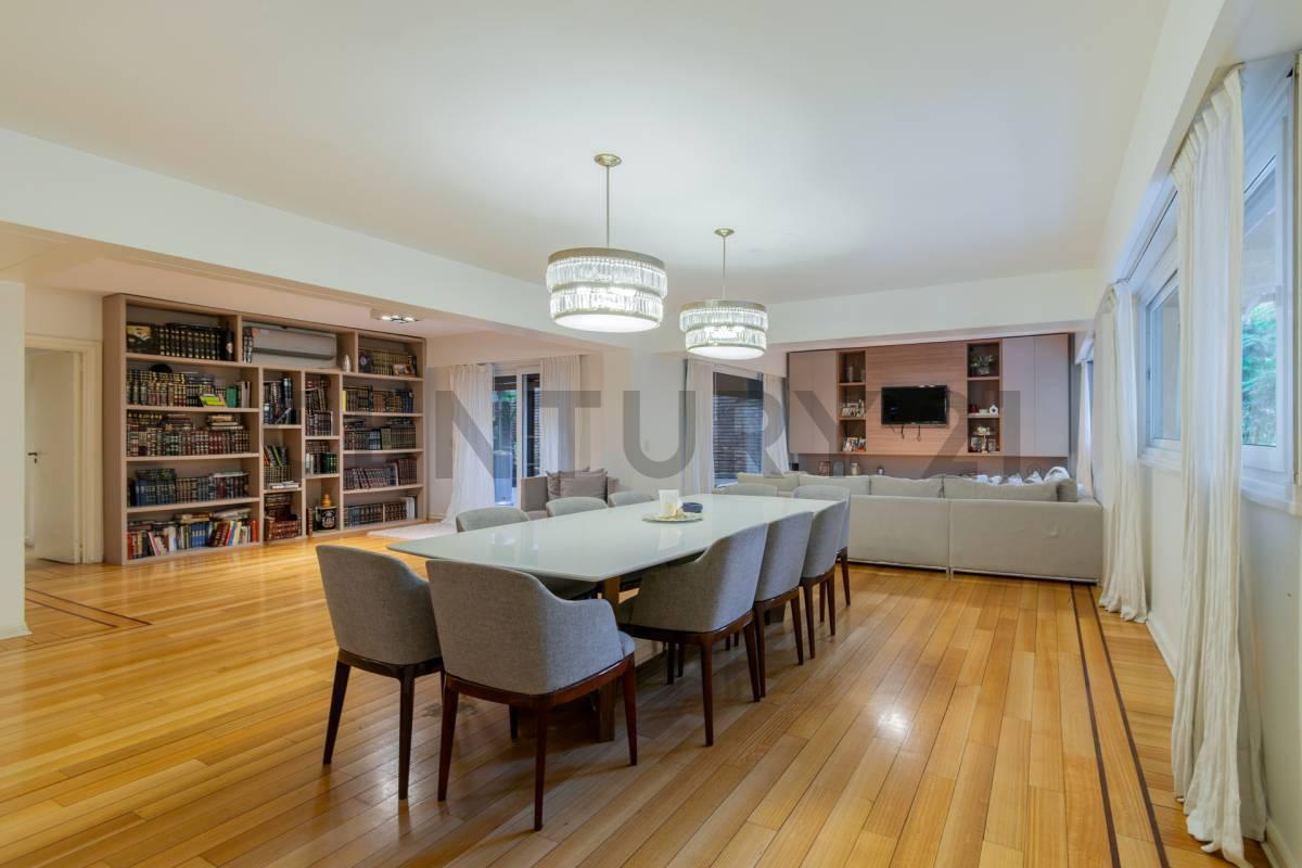 Foto de Venta departamento 5 ambientes con dos cocheras en Palermo Chico., imagen 2