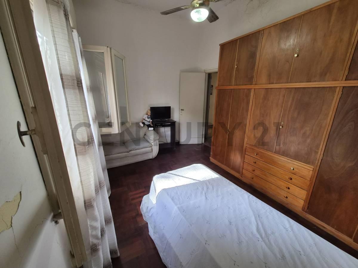 Foto de VENTA PH 5 AMBIENTES EN VELEZ SARSFIELD APTO PERMUTA, imagen 2