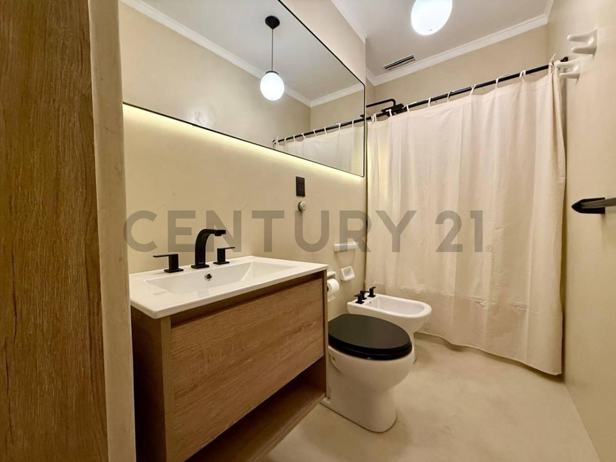 Foto de Venta departamento 3 ambientes y dependencia de servicio en Retiro, imagen 5