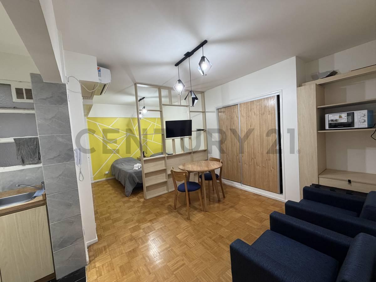 Foto de VENTA MONOAMBIENTE DIVIDIDO Y TOTALMENTE REFACCIONADO EN BELGRANO, imagen 2