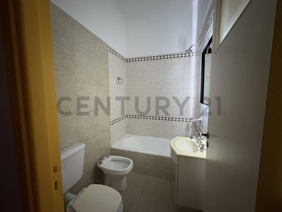 Foto de VENTA DEPARTAMENTO 2 AMBIENTES EN BELGRANO REFACCIONADO - APTO CREDITO, imagen 3