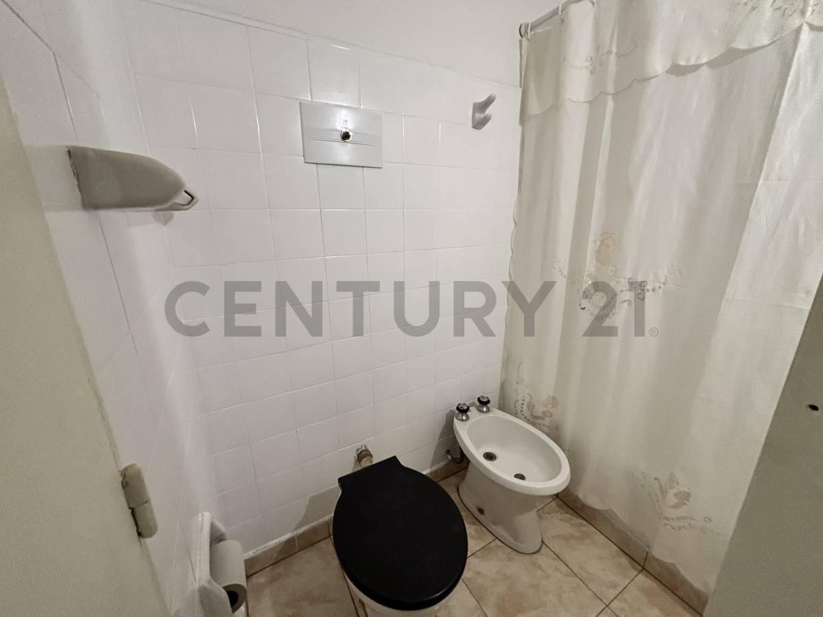 Foto de Departamento de 2 ambientes en venta en Liniers, Capital Federal., imagen 4