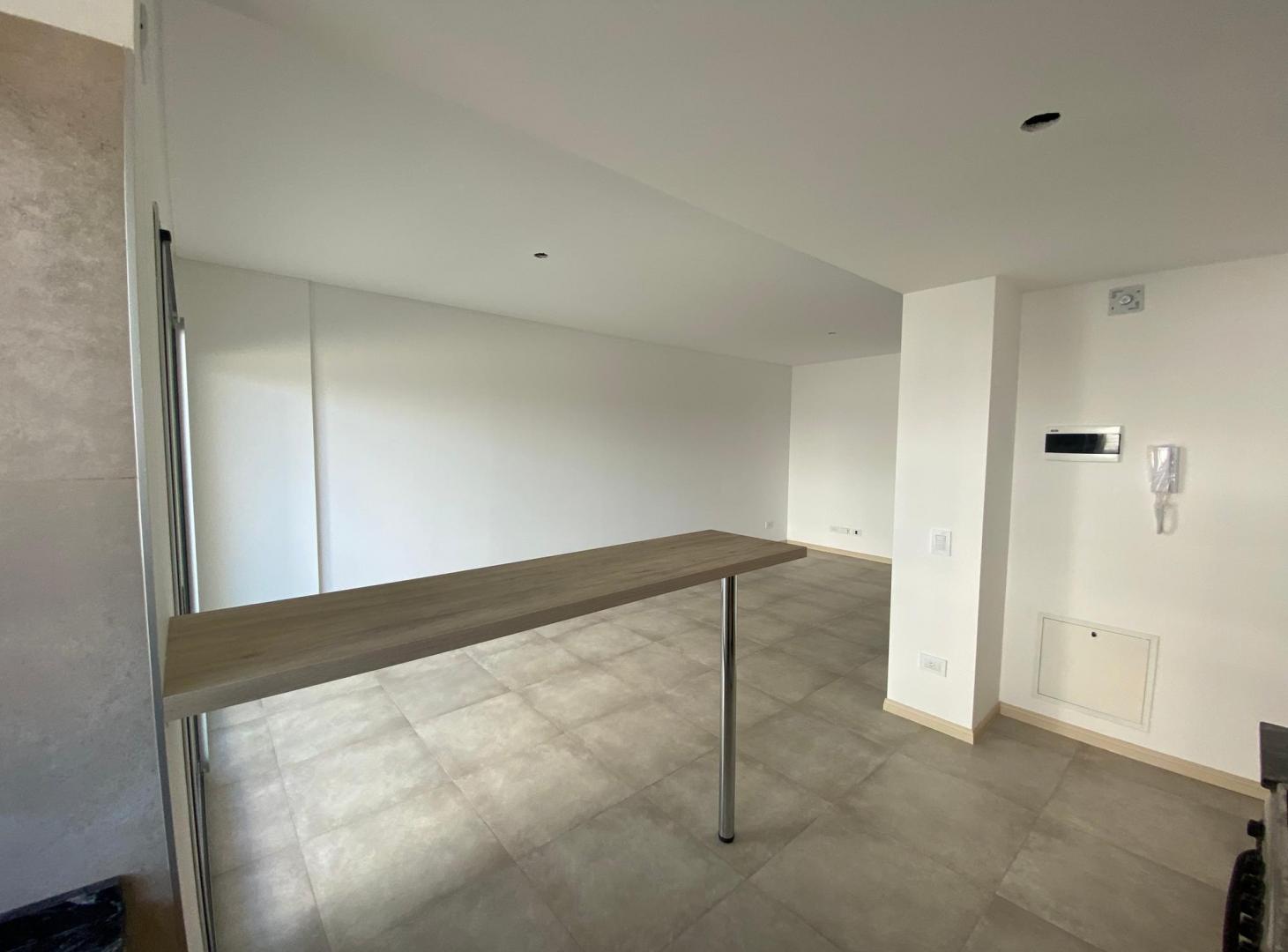 Foto de DEPARTAMENTO 3 AMBIENTES A ESTRENAR CON COCHERA EN COMPLEJO PRIVADO, imagen 3