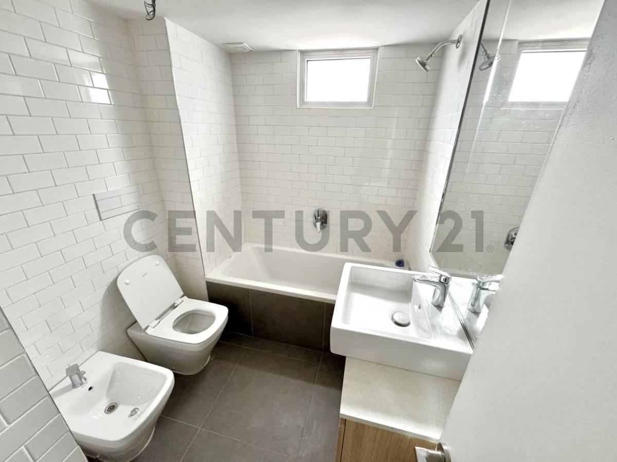 Foto de OFICINA / DEPARTAMENTO 2 AMBIENTES FULL AMENITIES Y COCHERA RECOLETA A, imagen 3
