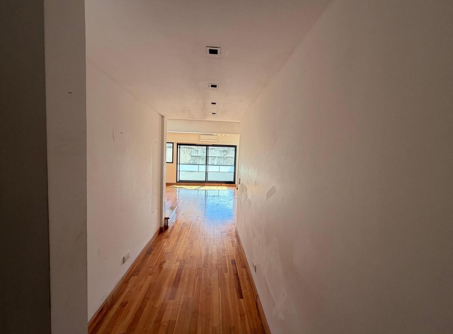 Foto de VENTA DEPARTAMENTO 3 AMBIENTES TIPO DUPLEX CON COCHERA EN VILLA CRESPO, imagen 4
