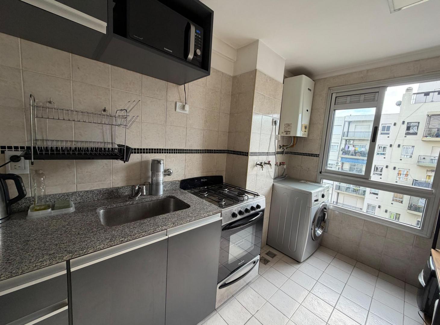 Foto de DEPARTAMENTO 3 AMBIENTES CON COCHERA EN PARQUE AVELLANEDA – APTO CRÉDITO, imagen 4