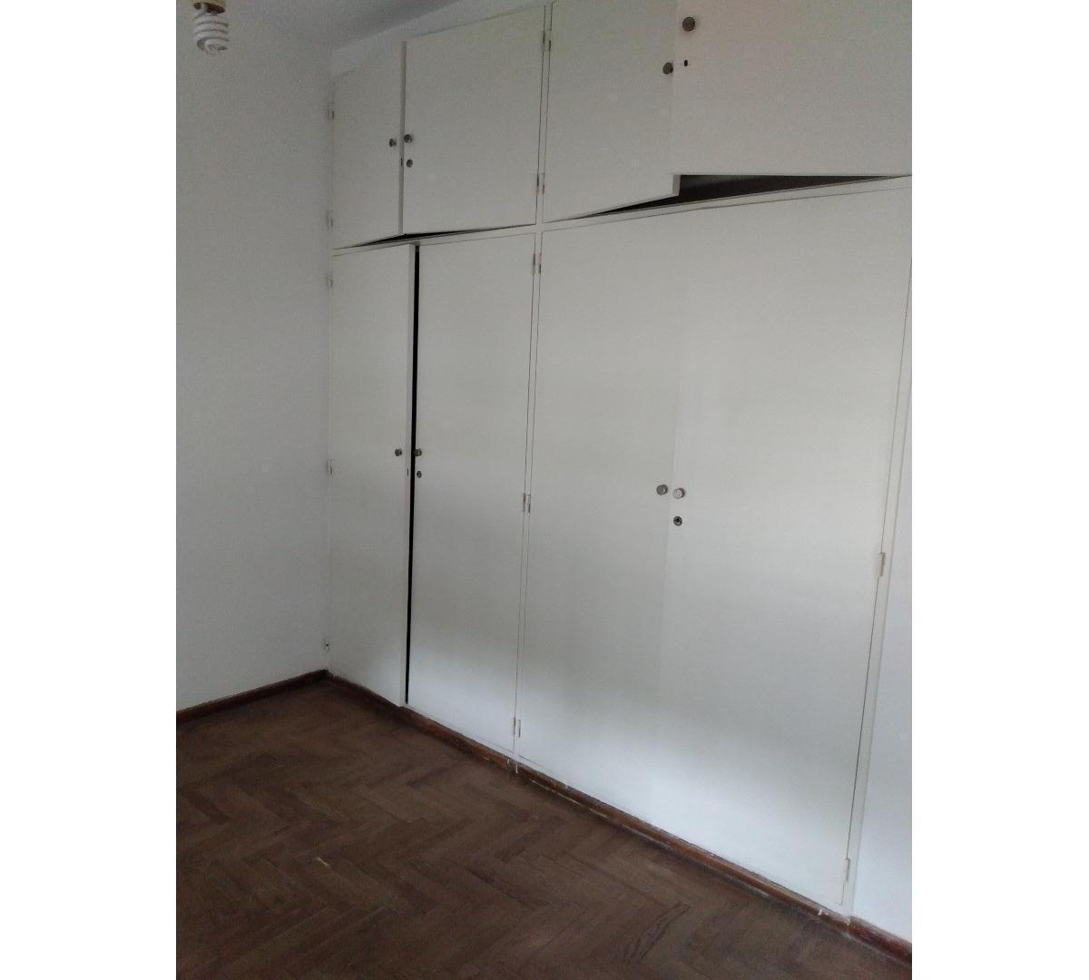 Foto de Casa en venta de 3 ambientes. Llavallol, imagen 2