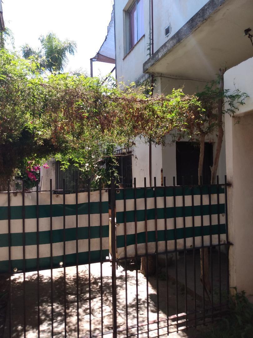 CASA 4 AMBIENTES ADROGUE APTO CREDITO!!!!!!!!!!!
