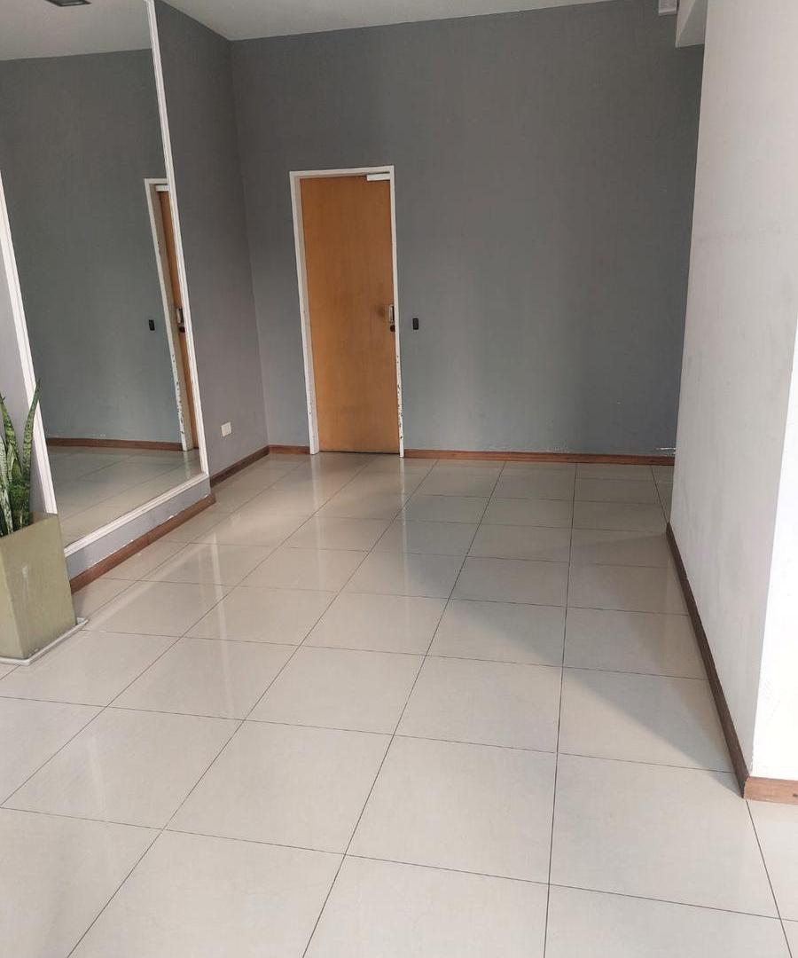 Foto de Departamento de 2 dormitorios en alquiler, imagen 2