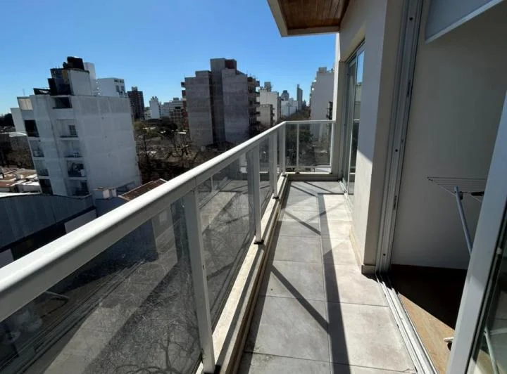 ALQUILER AMUEBLADO  5