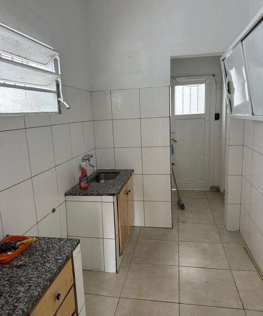 Foto de Casa de 80 m² con 2 dormitorios en alquiler en La Plata, imagen 4