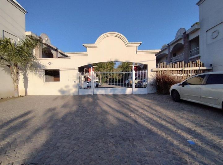 Departamento en Alquiler  con Balcón y Parrilla 2