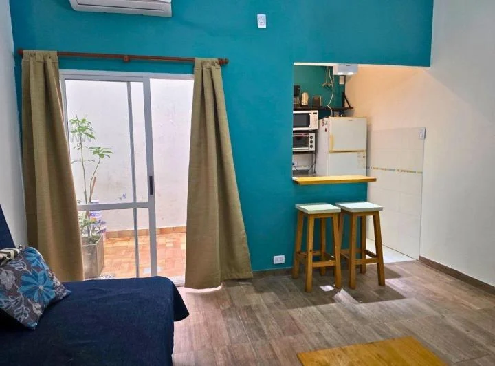 MONOAMBIENTE AMUEBLADO C/ PATIO EN VILLA URQUIZA 3