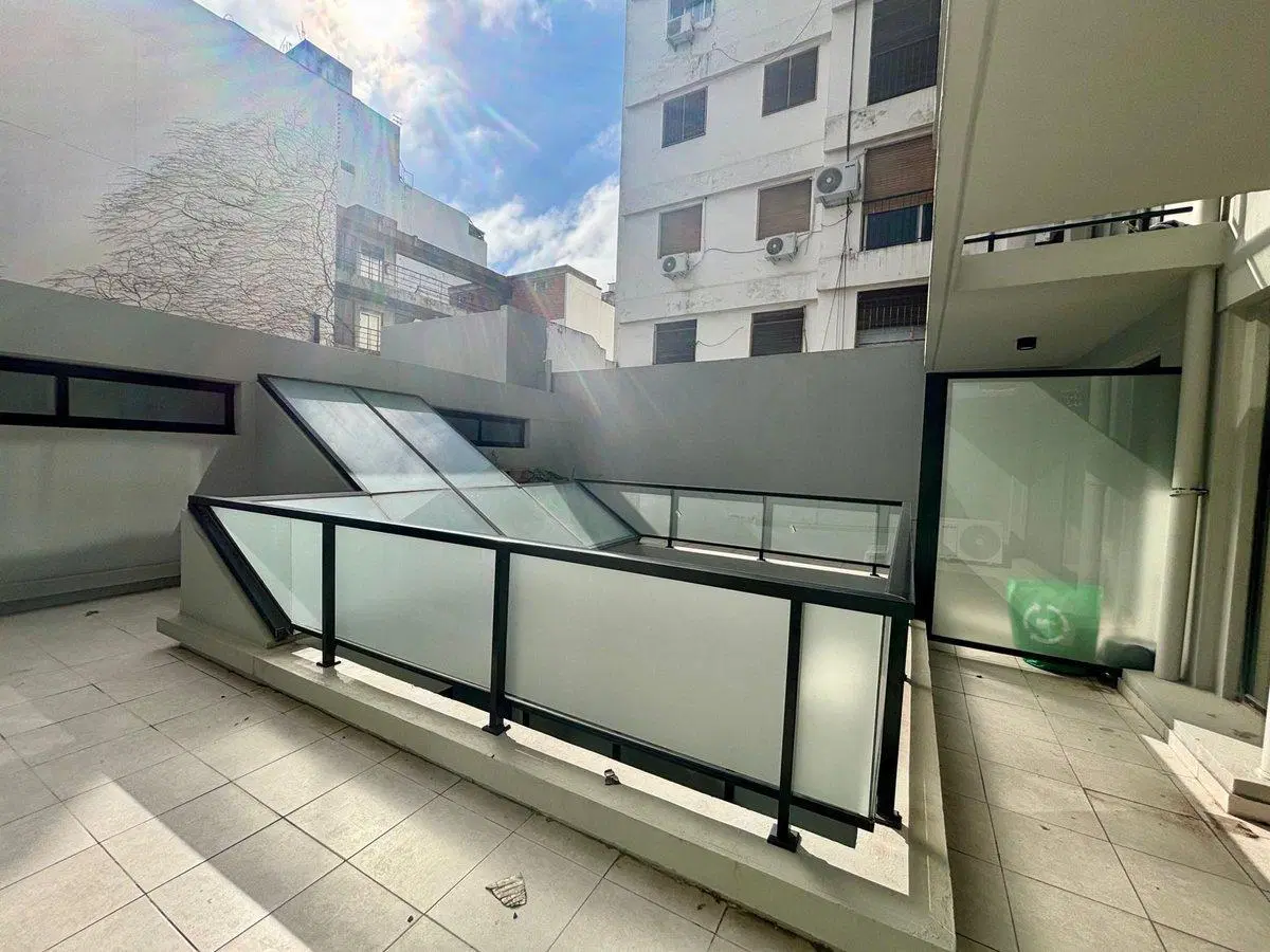 VENTA MONO DIV CON BALCON ATERRAZADO COLEGIALES 3