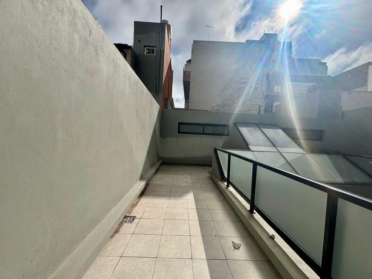 VENTA MONO DIV CON BALCON ATERRAZADO COLEGIALES 4