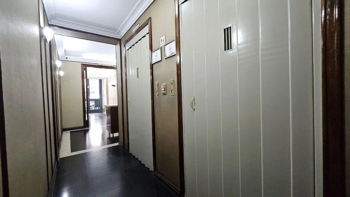 Oficina 3 privados, sala reunión, c/baño y cocina 2