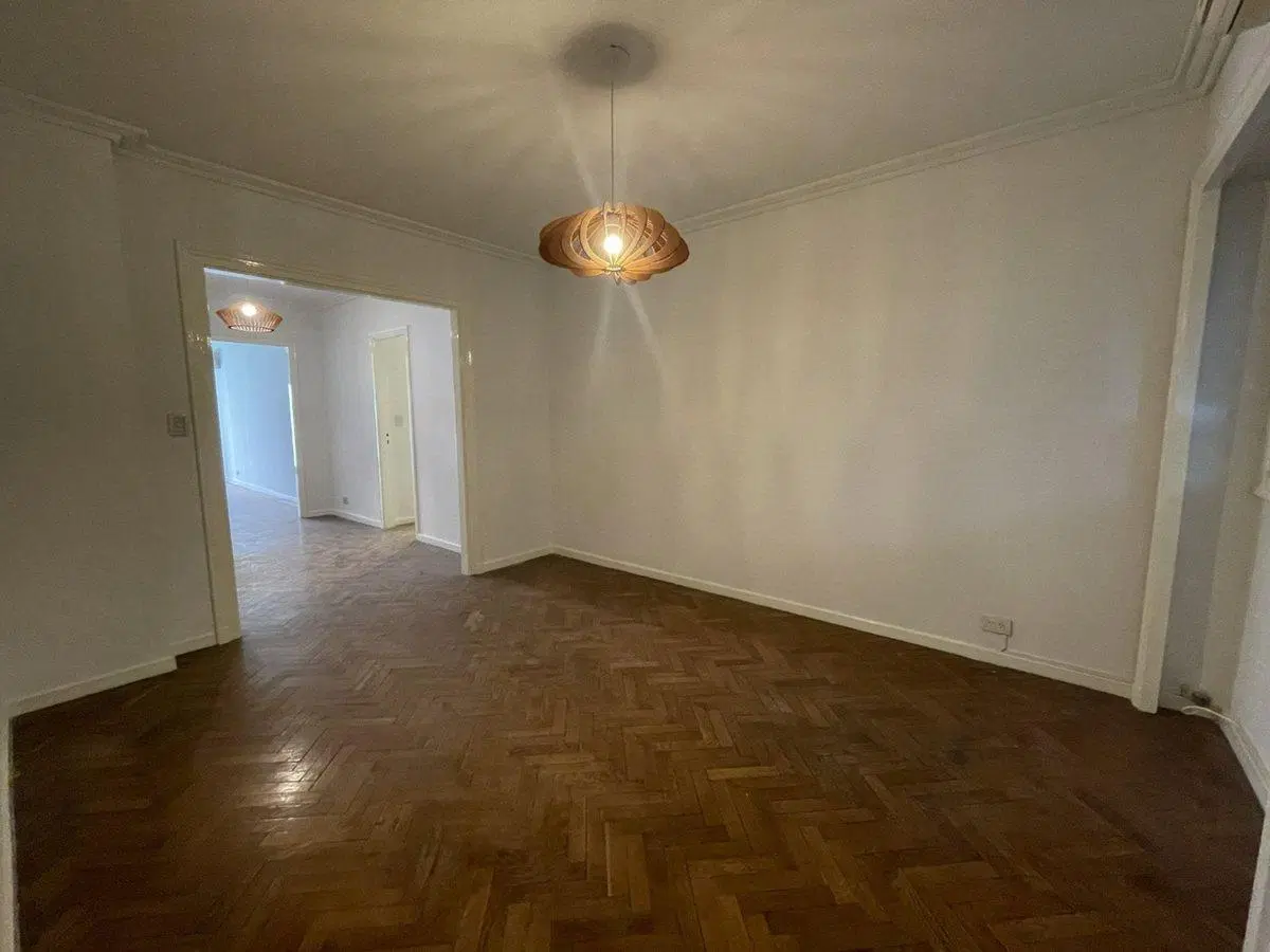 Semipiso 3 amb + dep c/cochera en Recoleta 3
