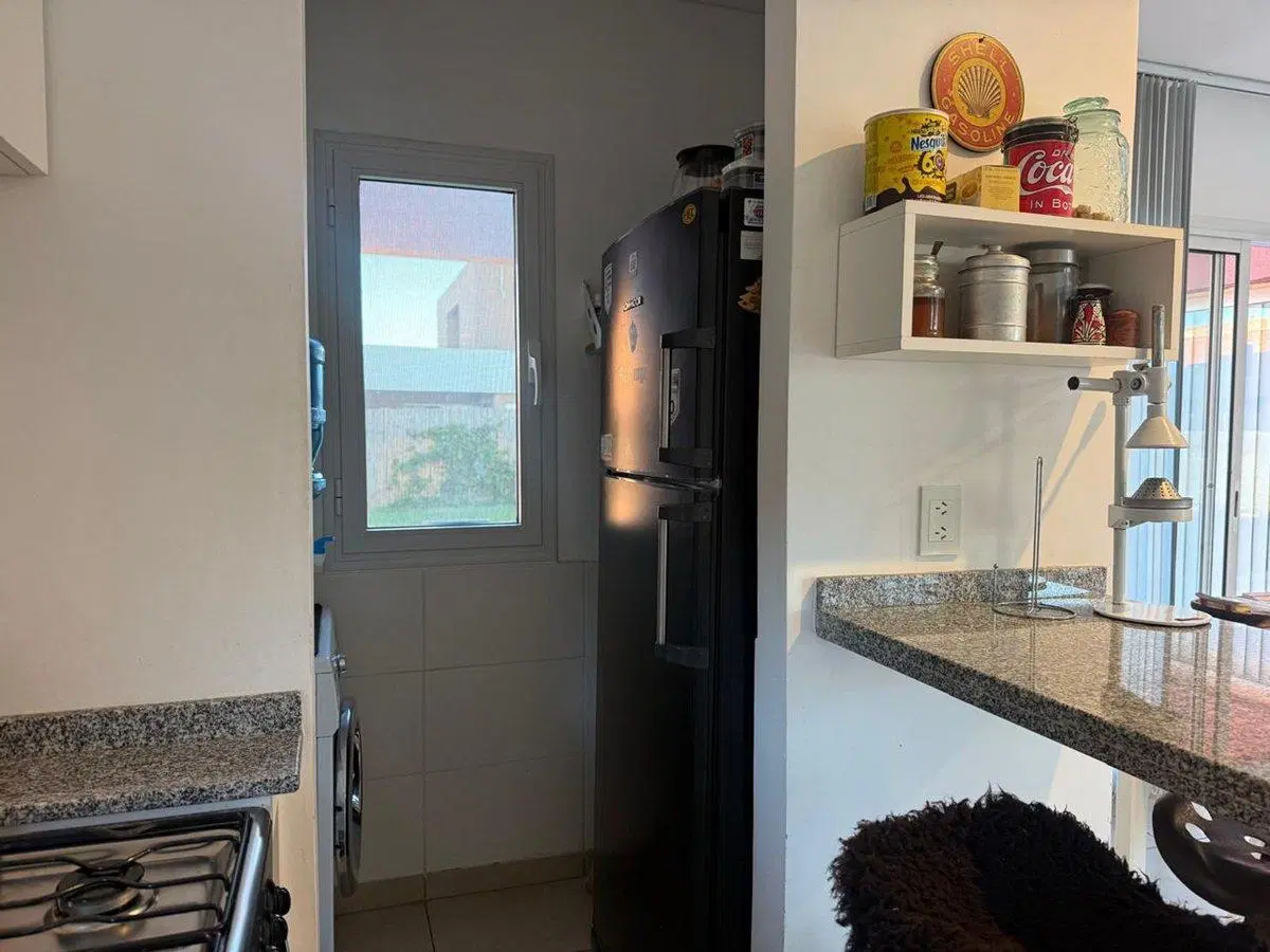 CASA 3 AMBIENTES EN VENTA CON JARDIN SIN EXPENSAS 2