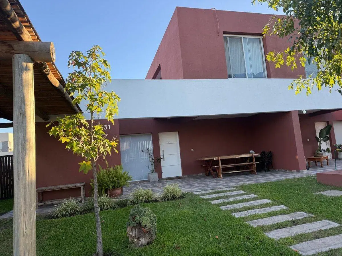 CASA 3 AMBIENTES EN VENTA CON JARDIN SIN EXPENSAS 5