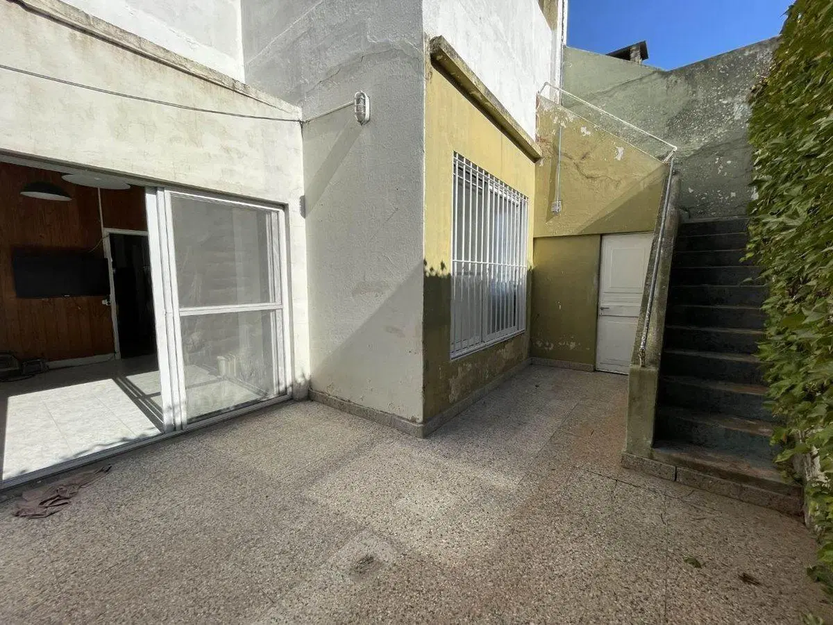 Oficina tipo PH - PB 80m2 c/patio - Boulogne 3