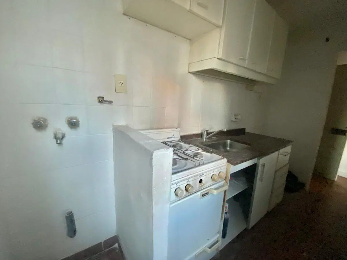 Venta departamento 2 amb. Recoleta. Apto prof. 3