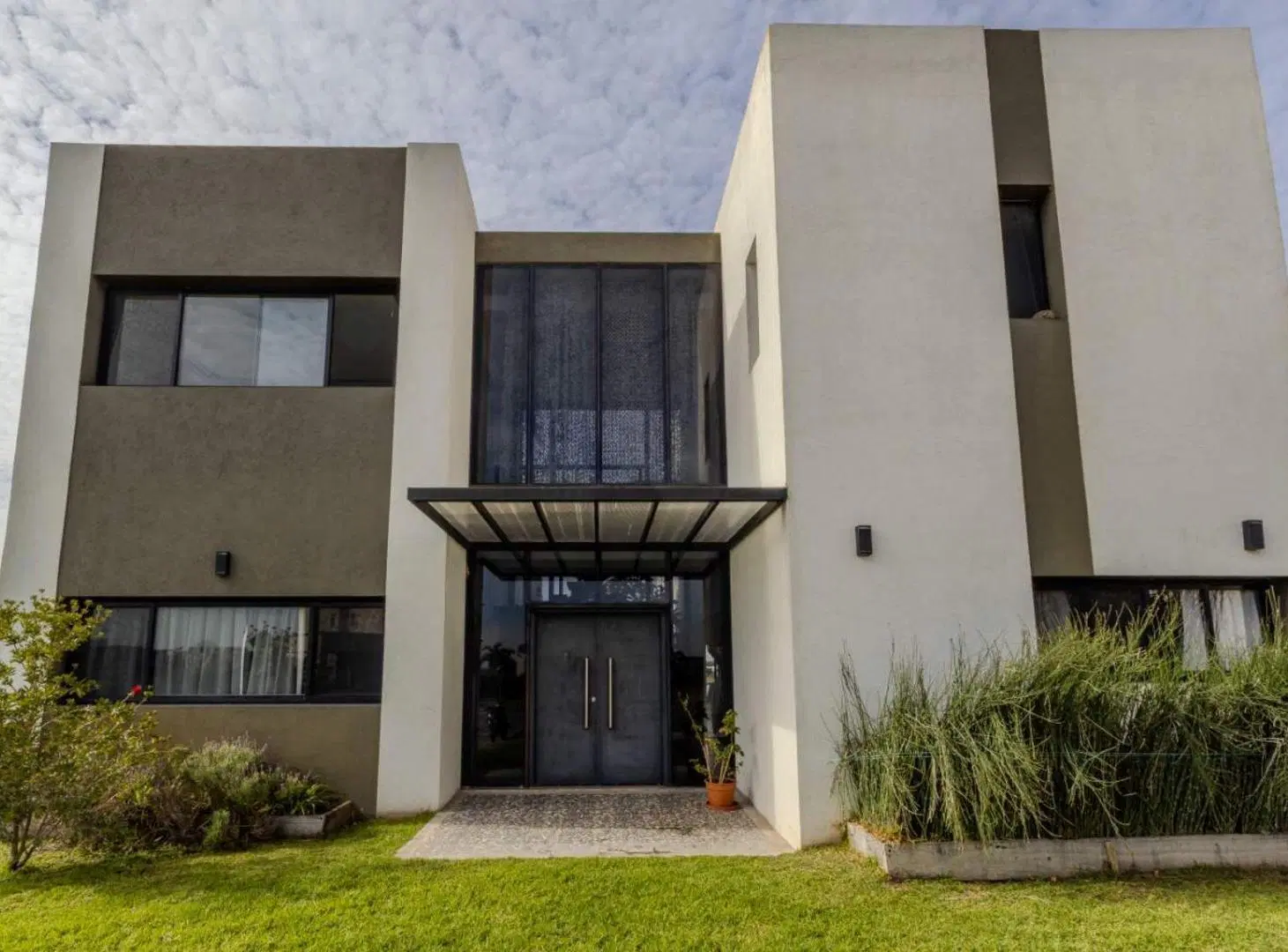 VENTA CASA 5 AMBIENTES SAN SEBASTIAN ESCOBAR 5