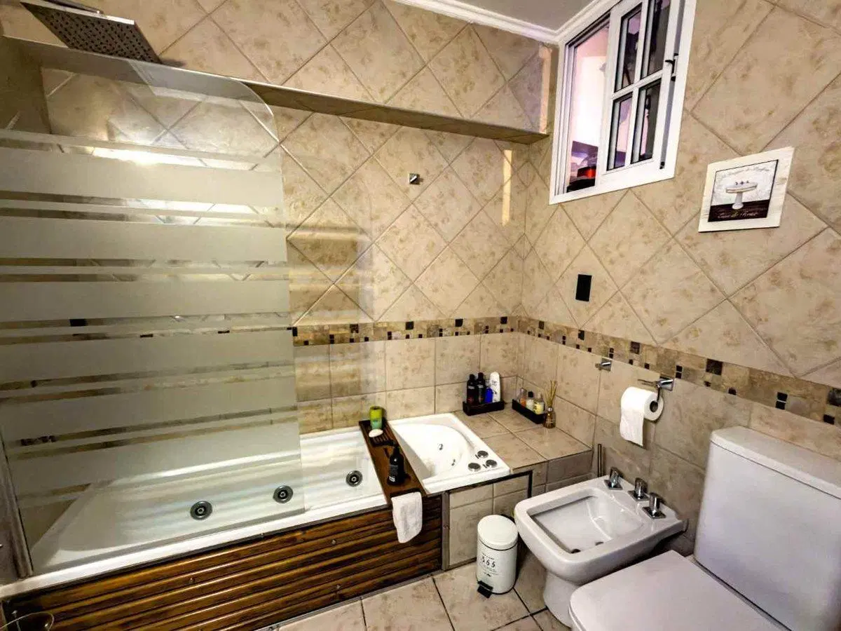 Venta Impecable Oficina Consultorio  en Boedo 3
