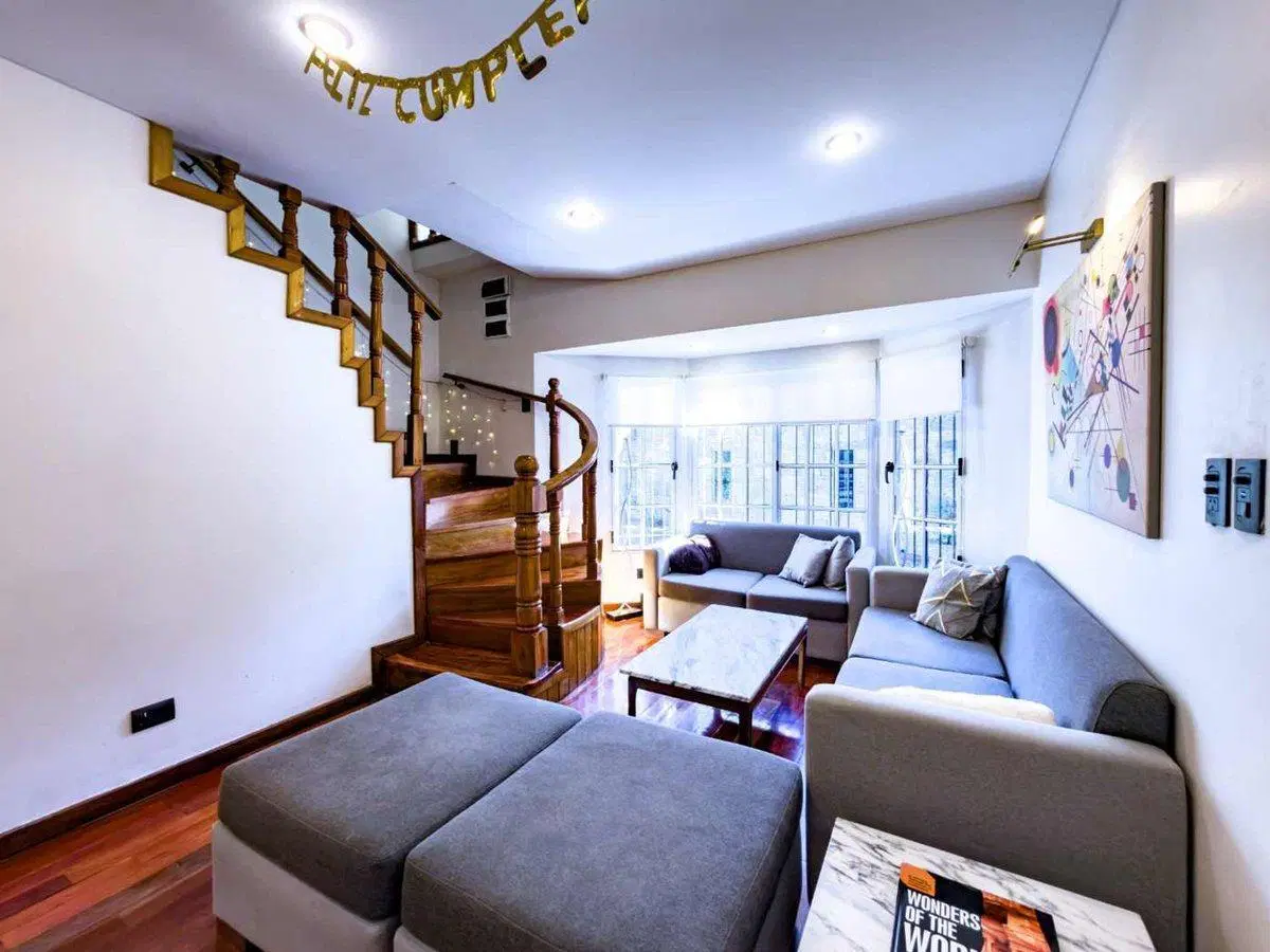 Venta Impecable Oficina Consultorio  en Boedo 5