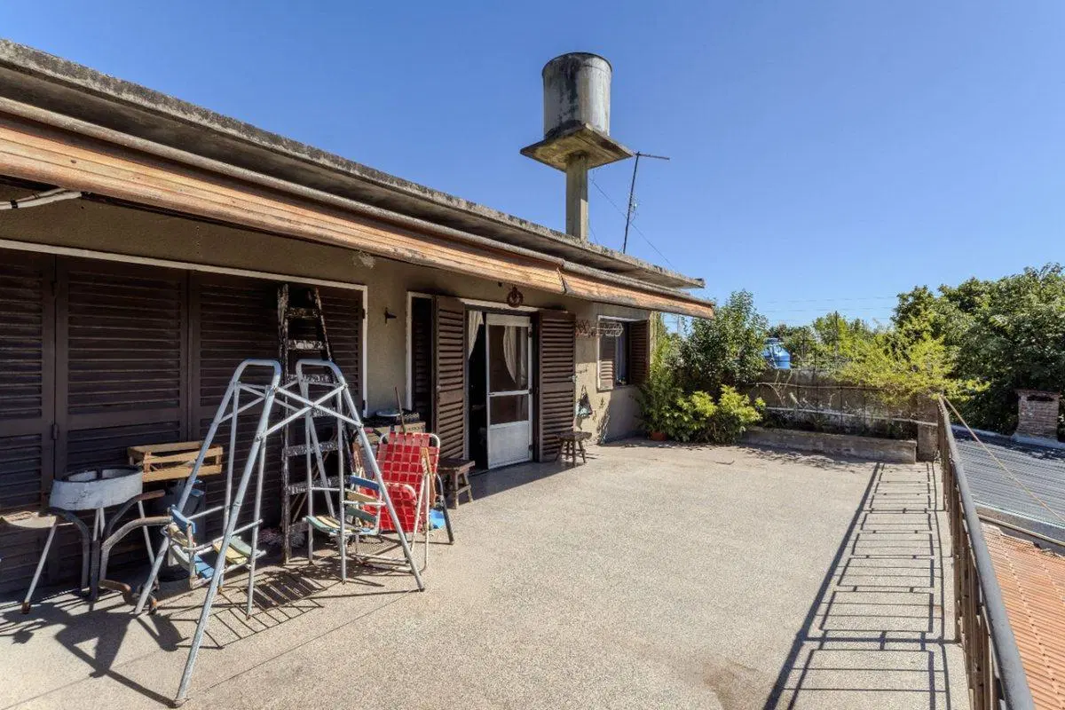 VENTA DE CASA MORENO MULTIFAMILIAR-Excelente ubi 3