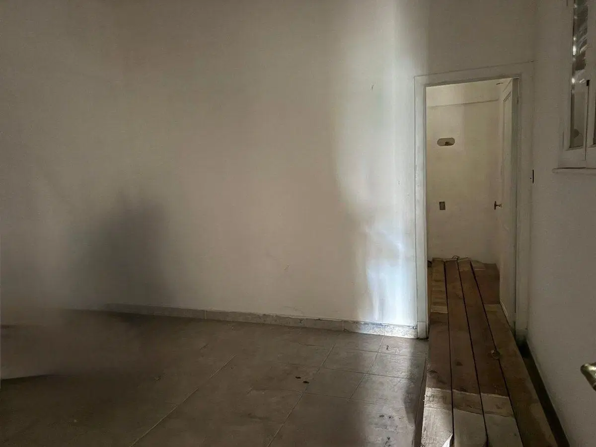 VENTA OPORTUNIDAD CASA A REFACCIONAR EN MUNRO 3