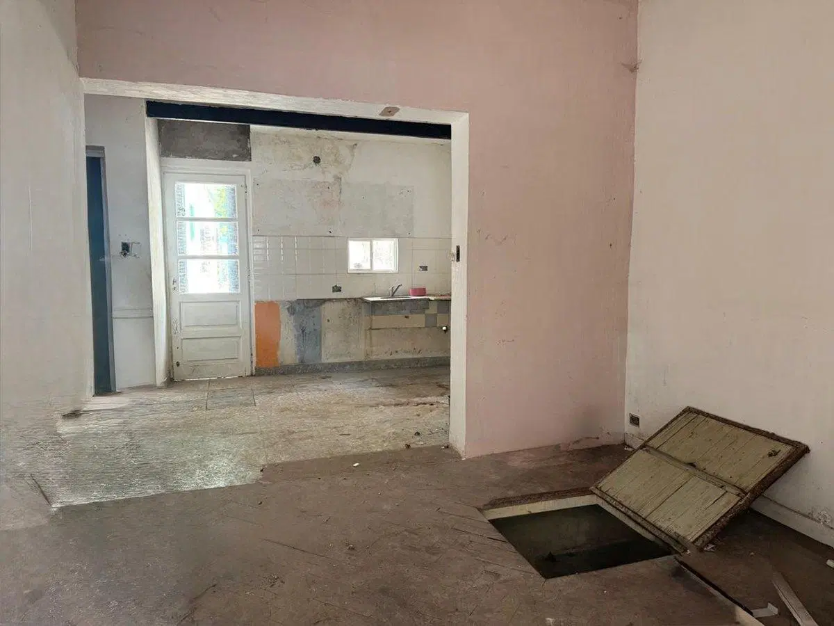 VENTA OPORTUNIDAD CASA A REFACCIONAR EN MUNRO 2