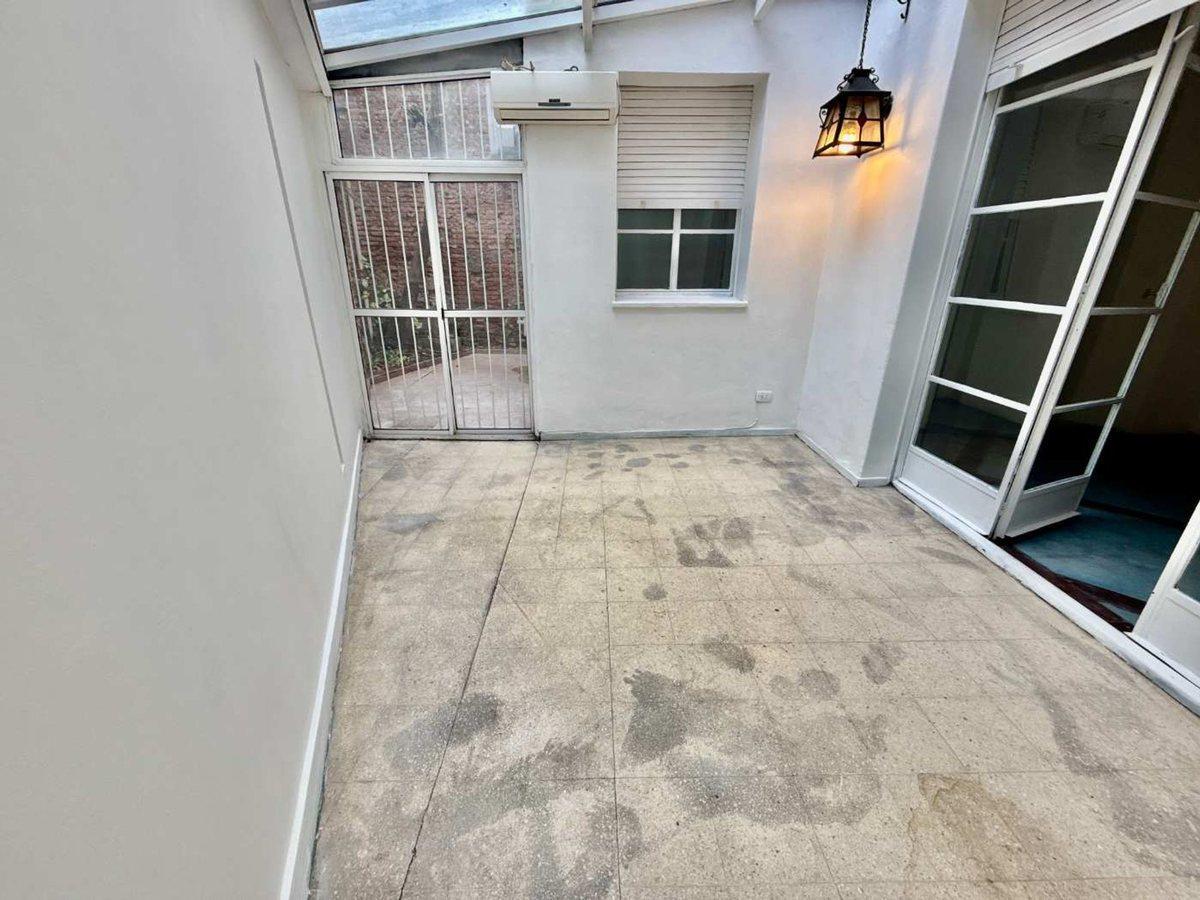 Foto de PH 2 AMB en VENTA en PALERMO HOLLYWOOD con patio, imagen 3