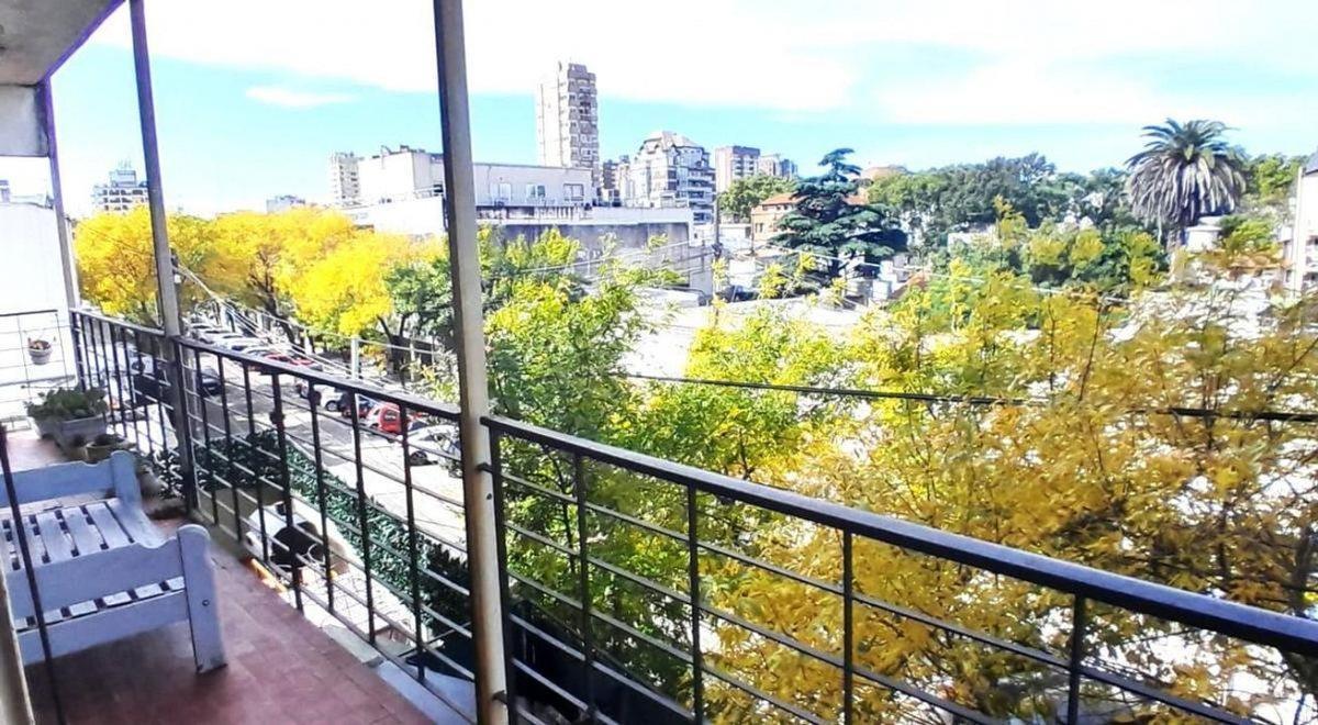 SEMIPISO 5 AMB VTA SAN ISIDRO C/BALCÓN PERMUTA