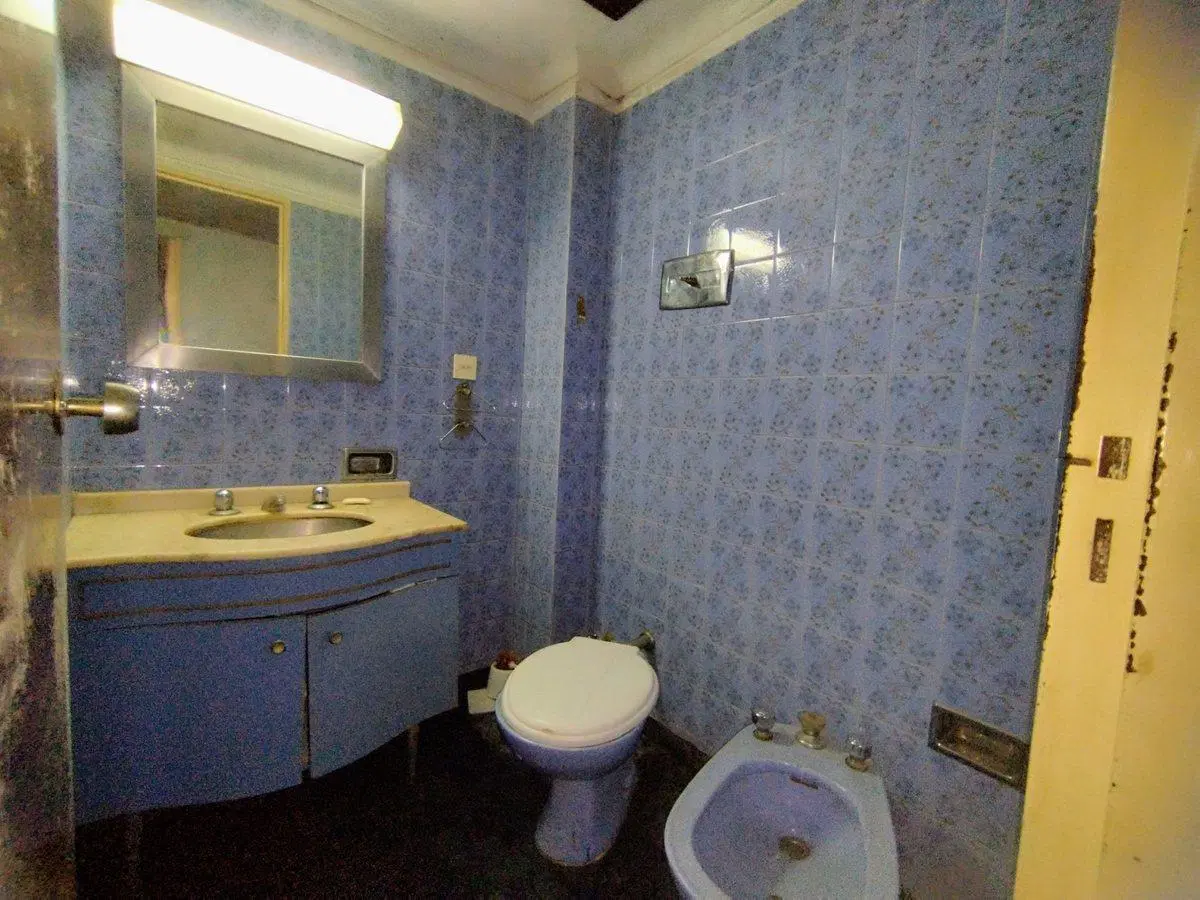 CASA 5 AMB VENTA MARTINEZ CON JARDIN COCHERA DOBLE 4