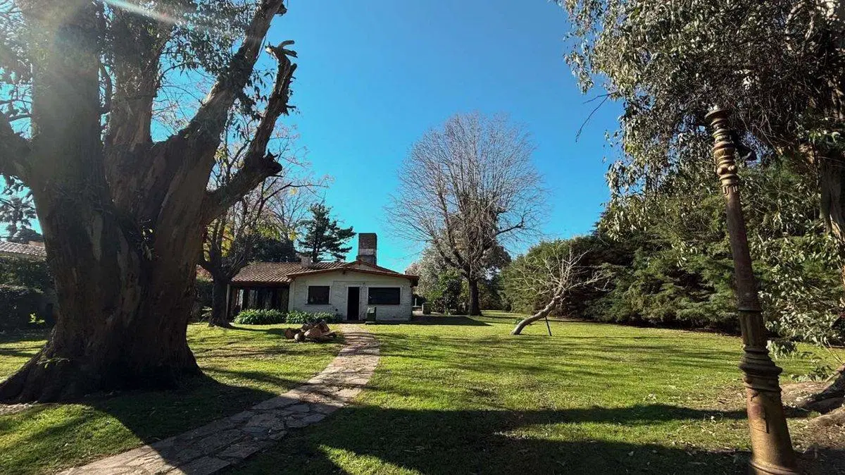 CASA QUINTA BARRIO PARQUE EL TREBOL 5