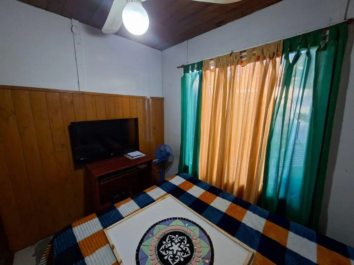 CASA 3 AMB EN VENTA EN W. MORRIS HURLINGHAM 5