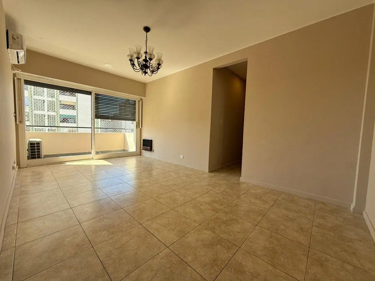 Venta Departamento 4 ambientes Olivos 4