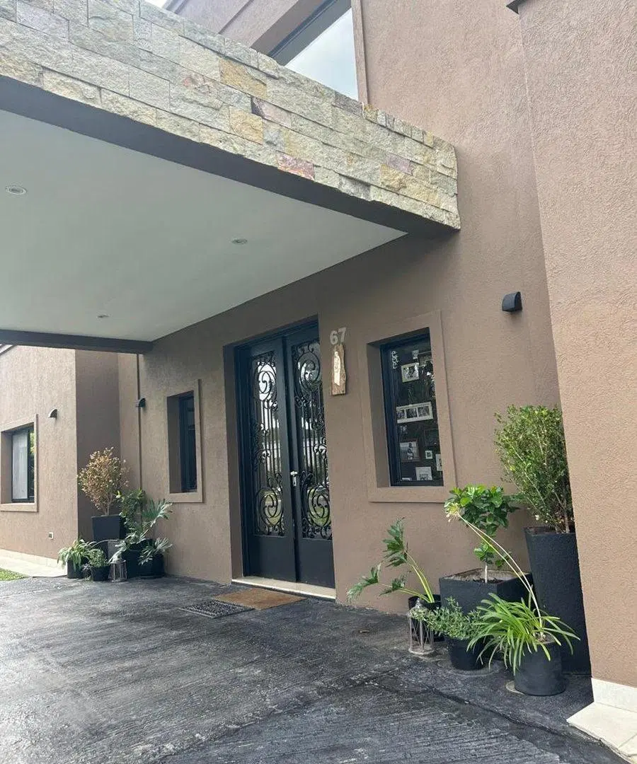 Venta casa 5 ambientes Barrio Santa Juana. Canning 3