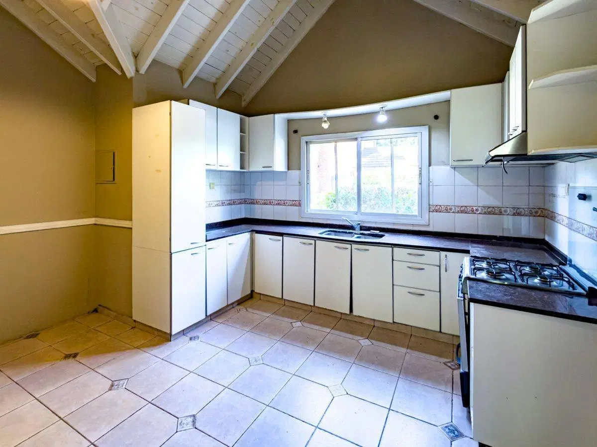 CASA EN UNA PLANTA EN VENTA EN LA MARTINICA PILAR 2
