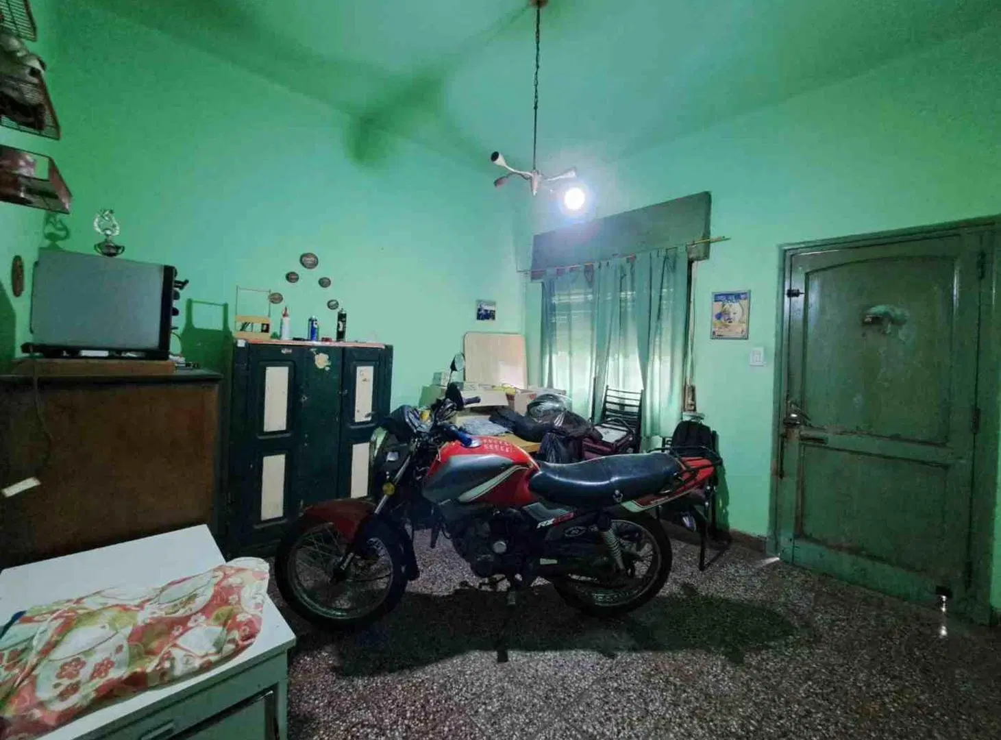 Casa en venta en Merlo Centro- Oportunidad 4