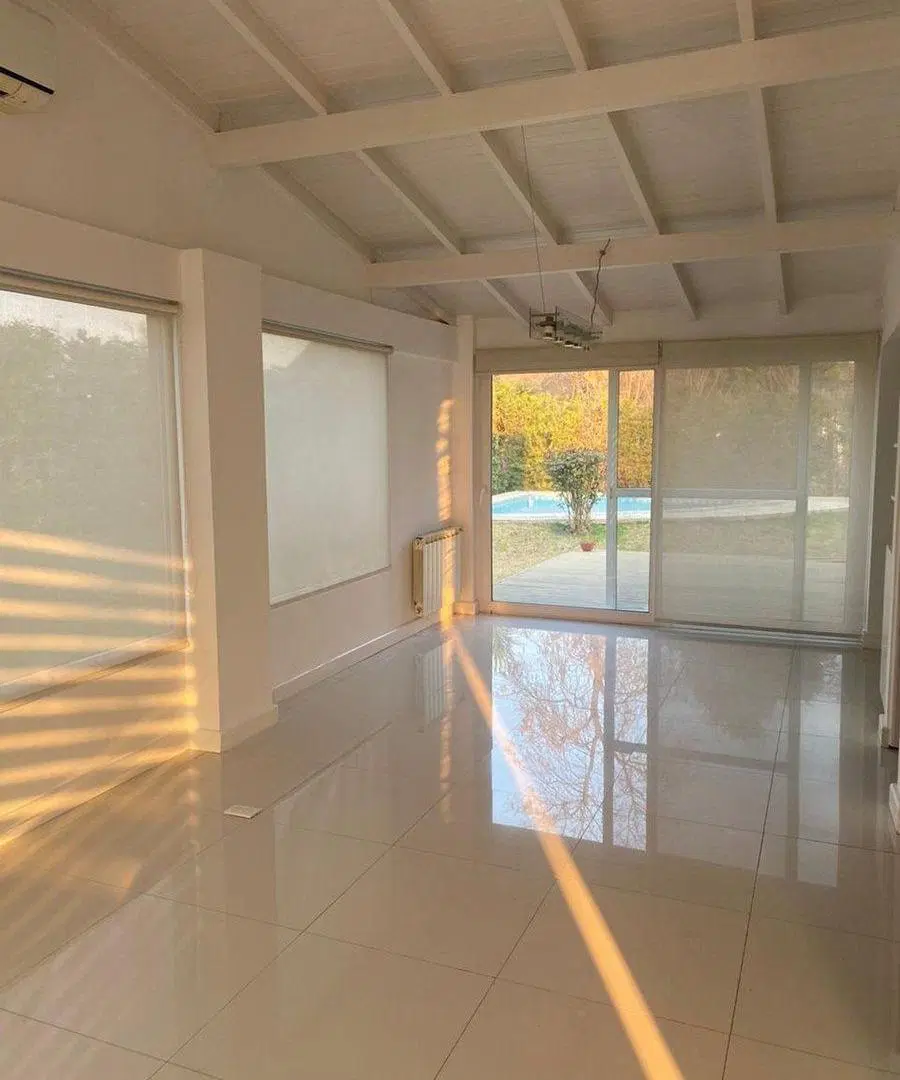VENTA MODERNA CASA EN COUNTRY BANCO PROVINCIA. 4
