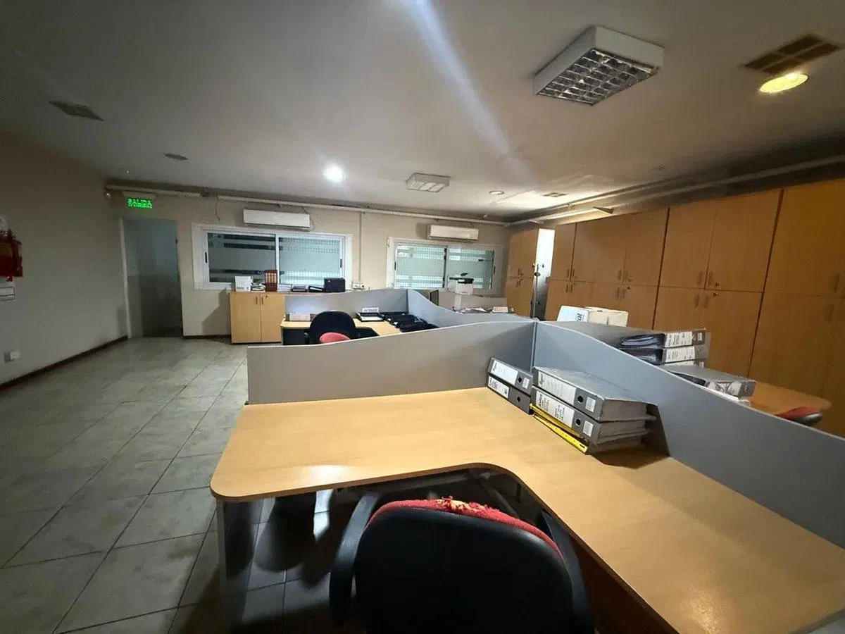 VENTA DE DEPOSITO CON OFICINAS BARRACAS MIXTURA 2 8