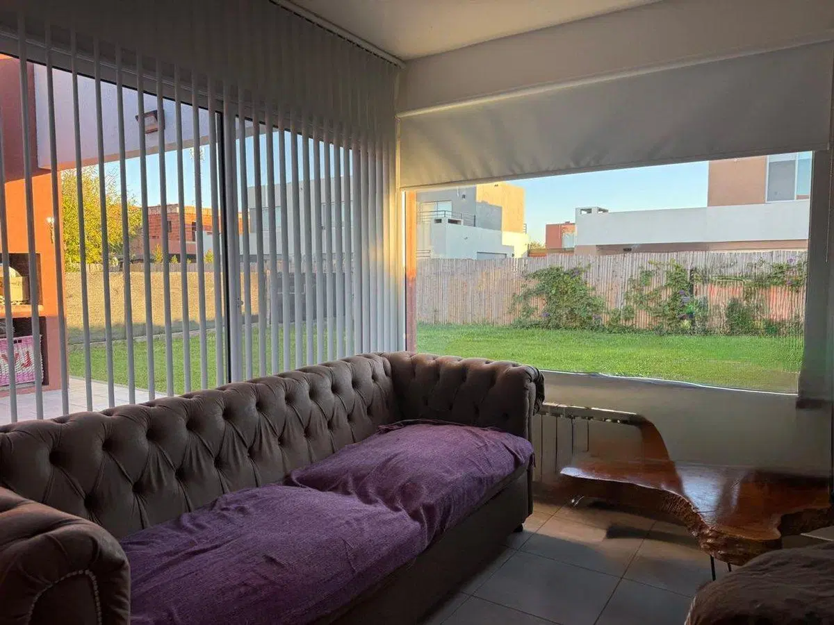 CASA 3 AMBIENTES EN VENTA CON JARDIN SIN EXPENSAS 5