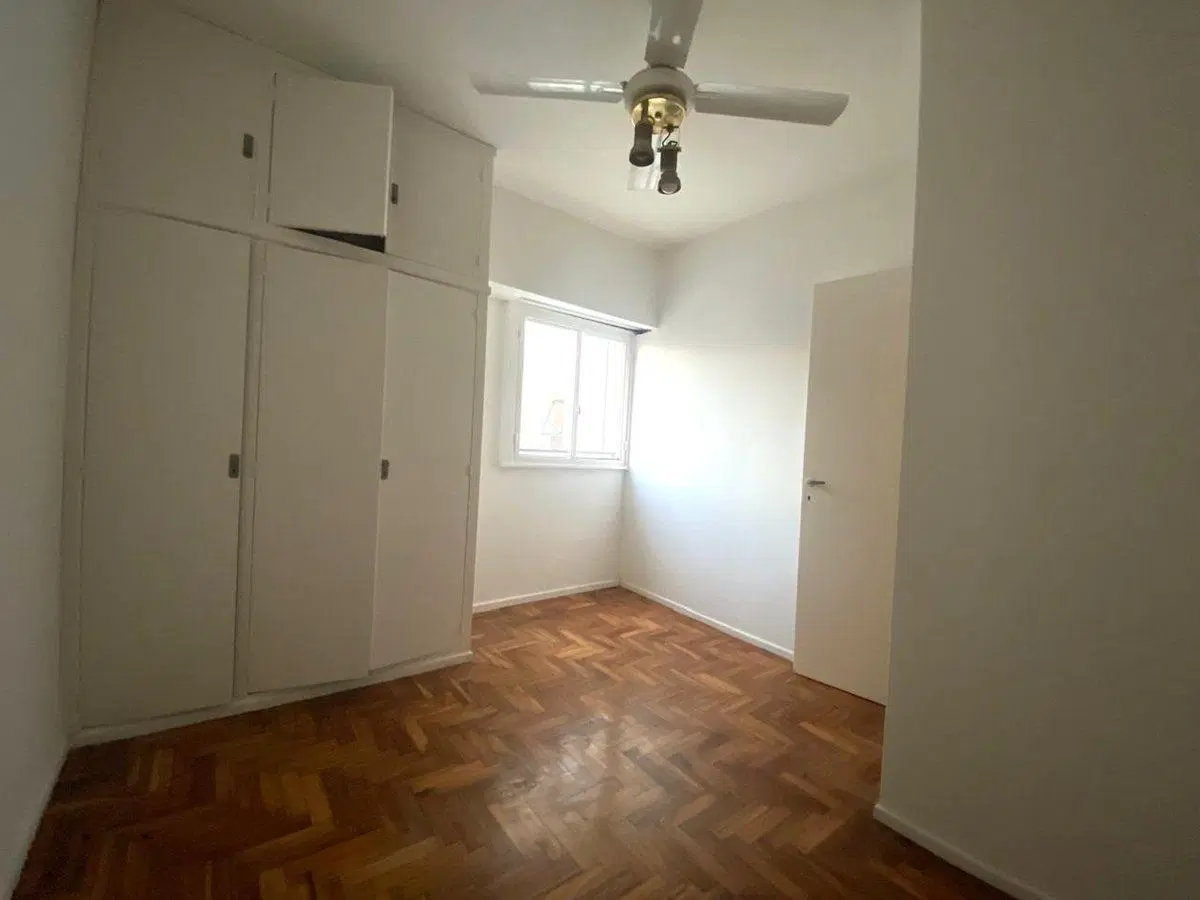 Venta departamento 2 amb. Recoleta. Apto prof. 4