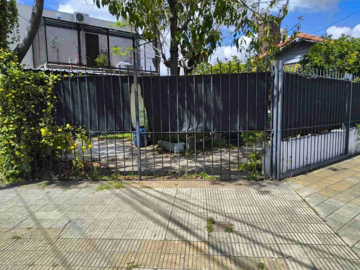 VENTA CASA 3 AMB JARDIN COCHERA VILLA ADELINA 4