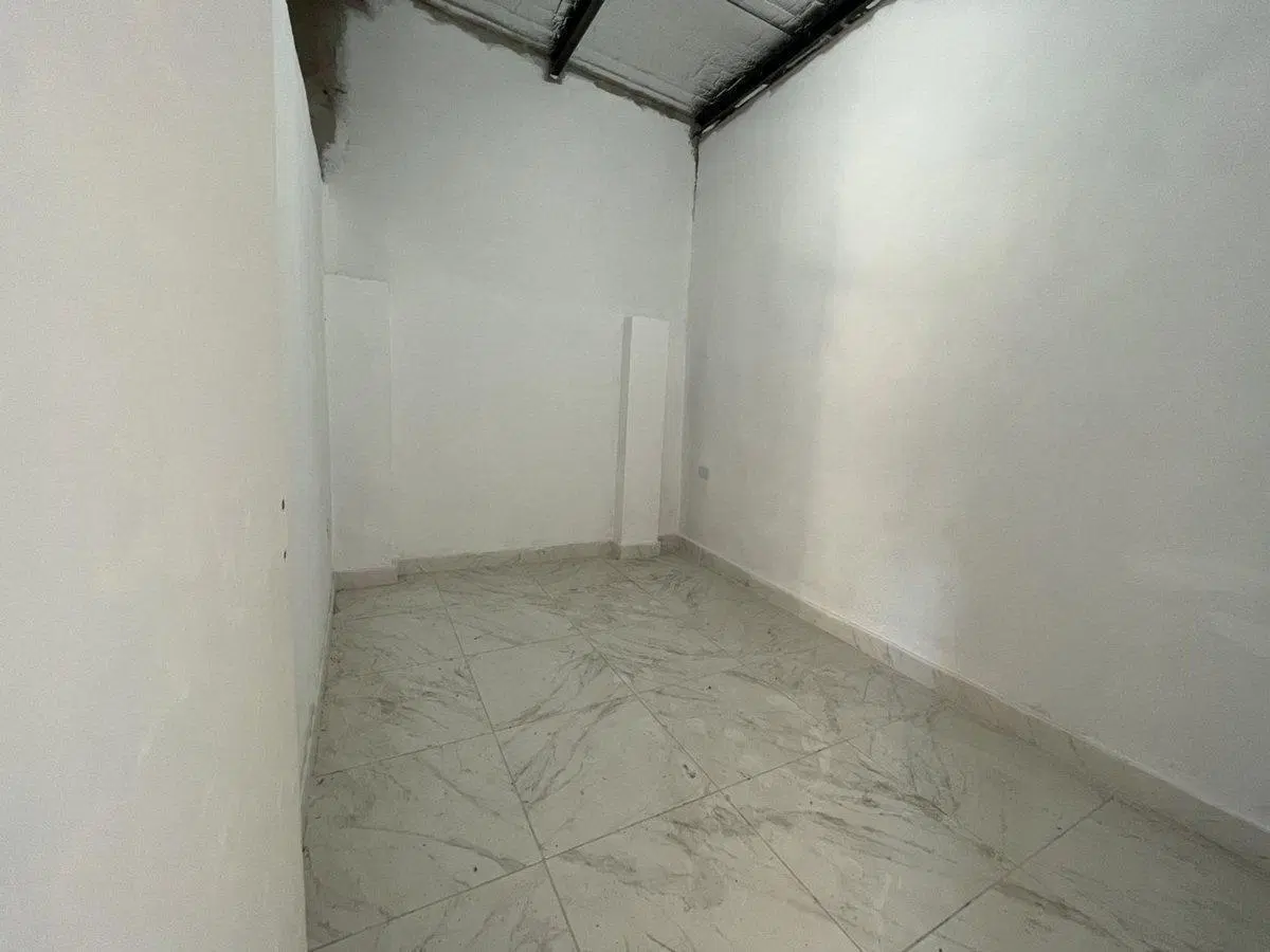 Oficina tipo PH - PA 60m2 c/patio - Boulogne 3