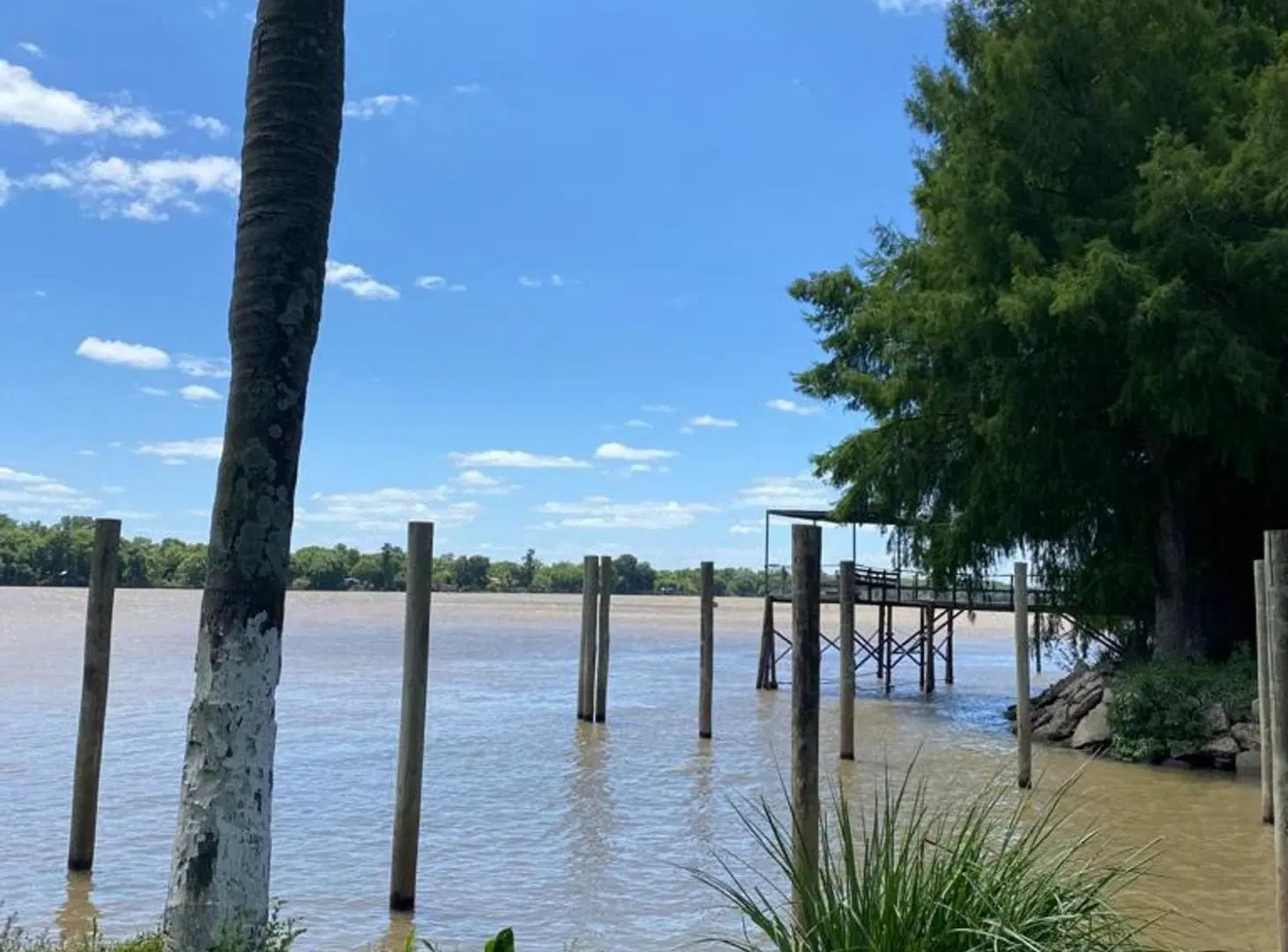 LOTE VENTA AMARRA PILETA CLUB JARD NÁUTICO ESCOBAR 2